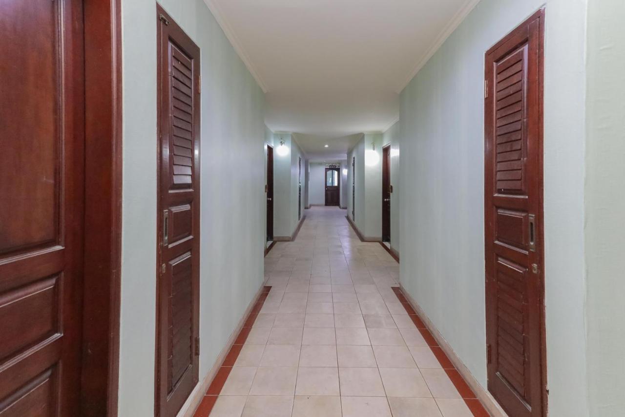 Urbanview Hotel Taman Suci Denpasar  Luaran gambar